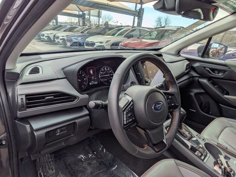 Certified 2025 Subaru Crosstrek 2.5i Limited w/ Popular Package #4A image 9