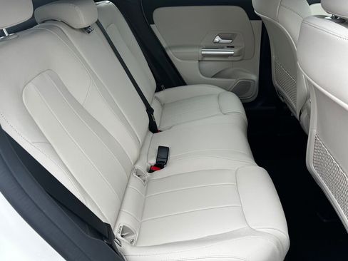 New 2026 Mercedes-Benz GLA 250 4MATIC image 22