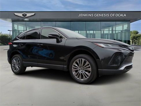 Used 2022 Toyota Venza Limited w/ Advanced Technology Package image 1