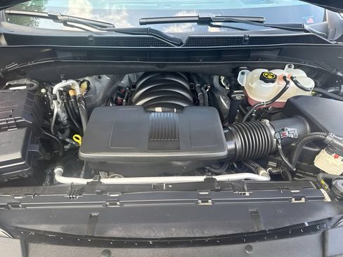 Used 2021 Cadillac Escalade Sport AWD/4WD image 9