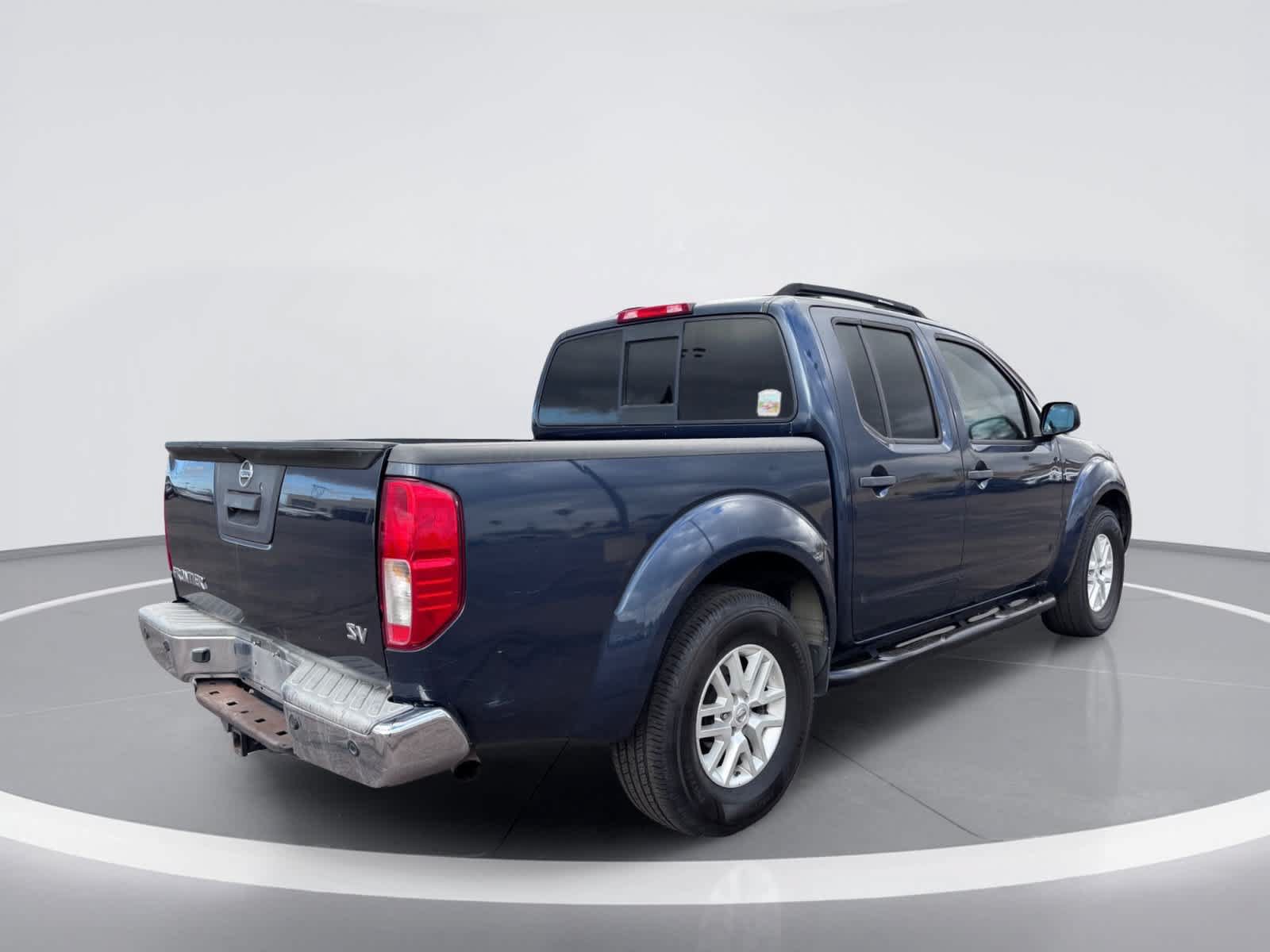 Used 2016 Nissan Frontier SV w/ SV Value Truck Package RWD image 6