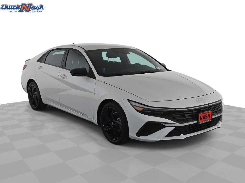 Used 2026 Hyundai Elantra Sport FWD image 1