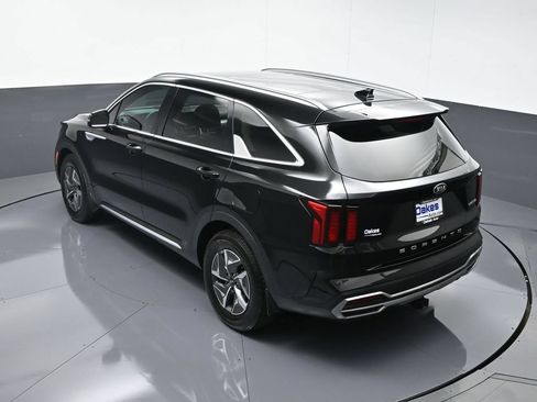 Used 2021 Kia Sorento EX FWD image 54