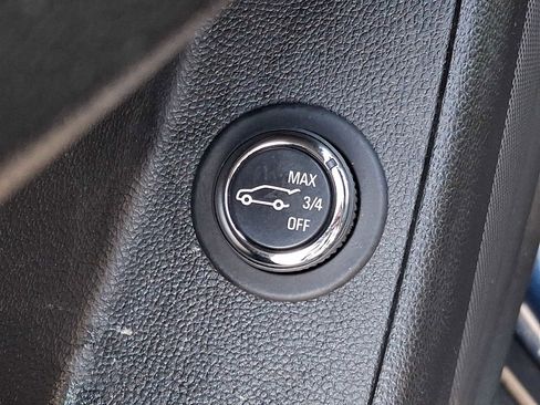 Used 2023 Chevrolet Traverse LT w/ LPO, Floor Liner Package AWD/4WD image 22
