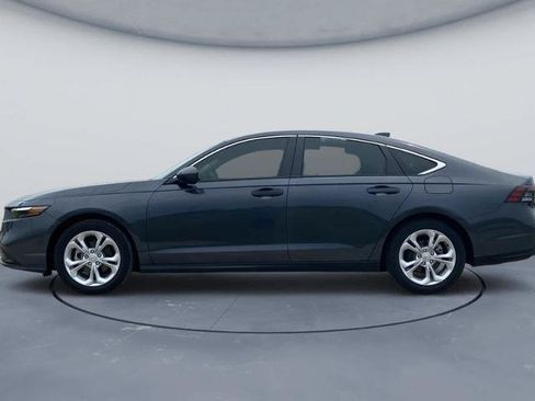 Used 2025 Honda Accord LX image 3
