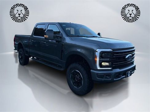 New 2026 Ford F250 Platinum w/ Tremor Off-Road Package image 3