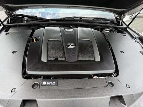 Used 2023 Lexus LS 500 AWD w/ Interior Upgrade Package image 27