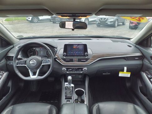 Used 2021 Nissan Altima 2.5 SL AWD/4WD image 10