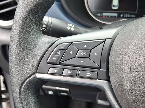 Certified 2025 Nissan Versa SV w/ Trunk Package FWD image 22