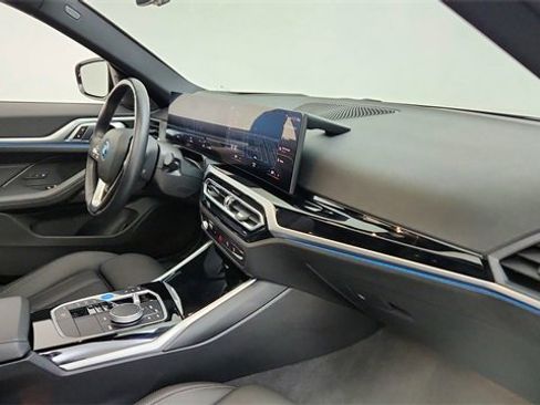 Used 2023 BMW i4 eDrive35 image 20