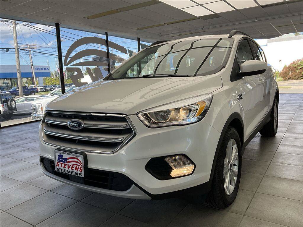 Used 2018 Ford Escape SEL w/ Ford Safe & Smart Package AWD/4WD image 3