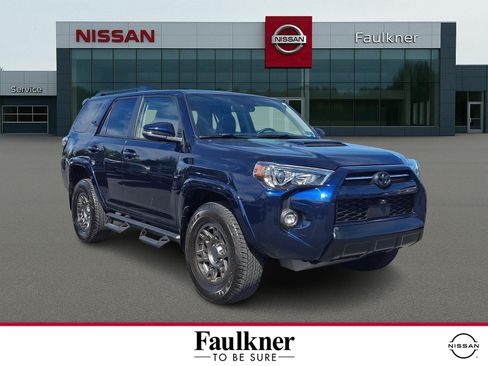 Used 2023 Toyota 4Runner TRD Off-Road Premium w/ Off Road Premium Plus Package AWD/4WD image 1