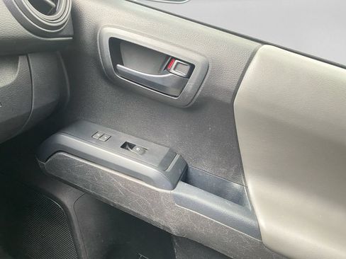 Used 2021 Toyota Tacoma SR w/ SR Convenience Package RWD image 22