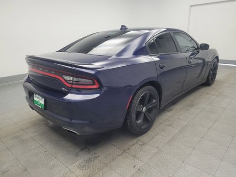 Used 2017 Dodge Charger R/T image 9
