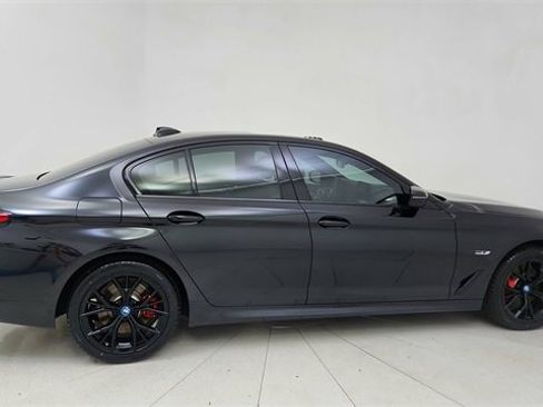 Used 2023 BMW 530e 530e iPerformance w/ M Sport Package image 6