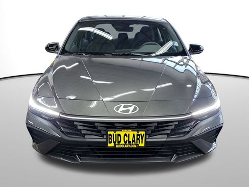 New 2025 Hyundai Elantra Sport image 2