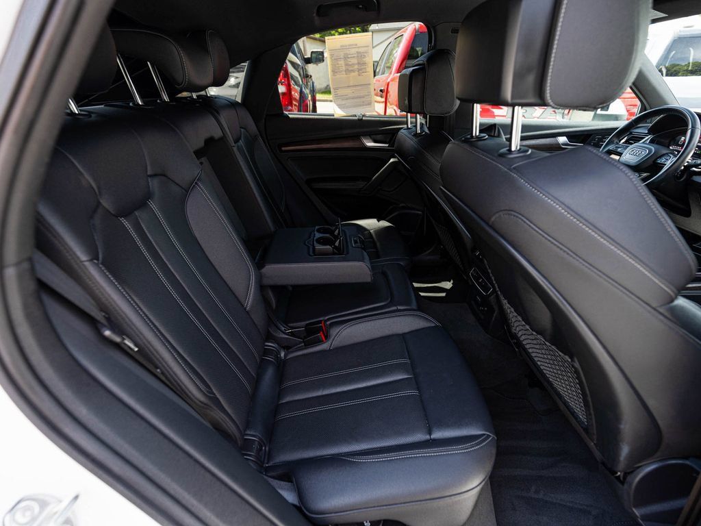 Used 2023 Audi Q5 2.0T Premium Plus w/ Premium Plus Package AWD/4WD image 27