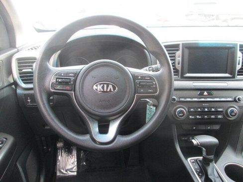 Used 2017 Kia Sportage LX w/ LX Popular Package AWD/4WD image 15