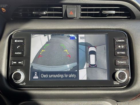 Used 2023 Nissan Kicks SR w/ SR Premium Package image 23