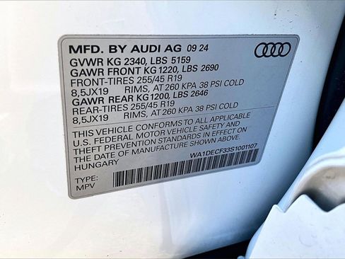 Used 2025 Audi Q3 2.0T Premium w/ Convenience Package image 19