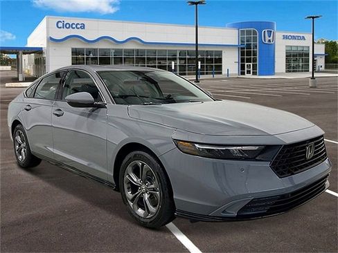 New 2025 Honda Accord EX-L image 9