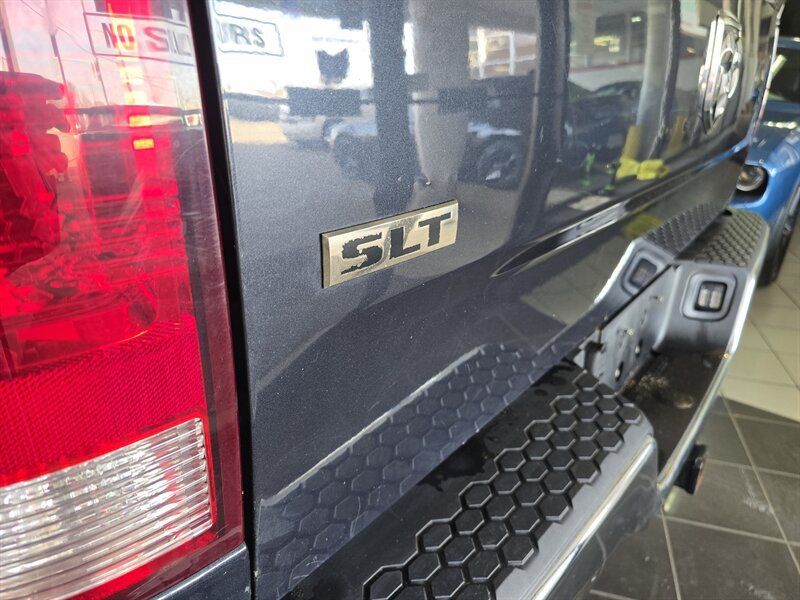 Used 2021 RAM 1500 Classic SLT RWD image 26