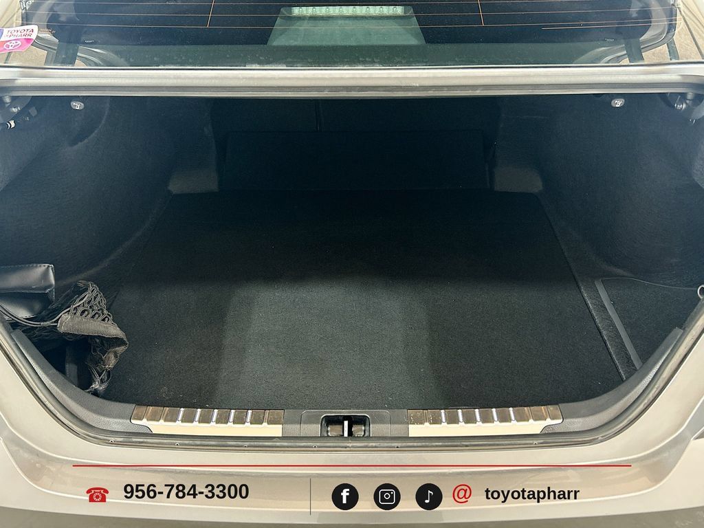 Used 2025 Toyota Camry XLE w/ Premium Package FWD image 26