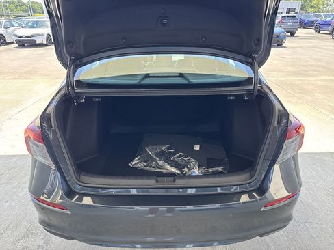 New 2025 Honda Civic Sport Touring image 6