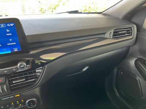 Used 2023 Ford Escape ST-Line image 35