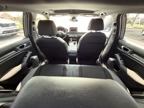 Used 2025 Honda Civic Sport image 13