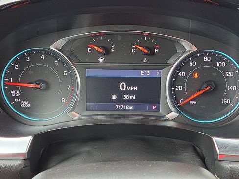 Used 2023 Chevrolet Traverse LT image 15