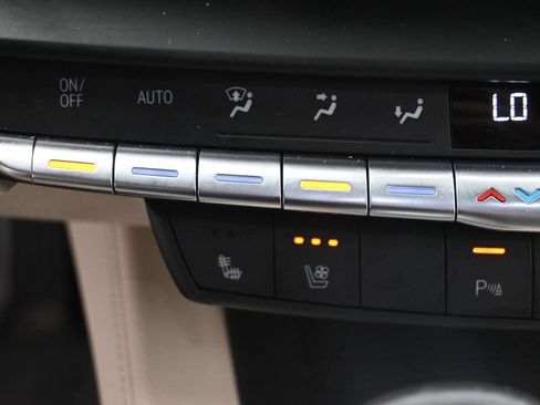 Certified 2024 Cadillac CT4 Premium Luxury AWD/4WD image 20