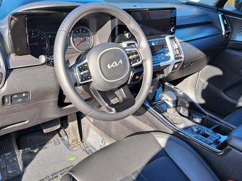 Used 2022 Kia Sorento SX image 8