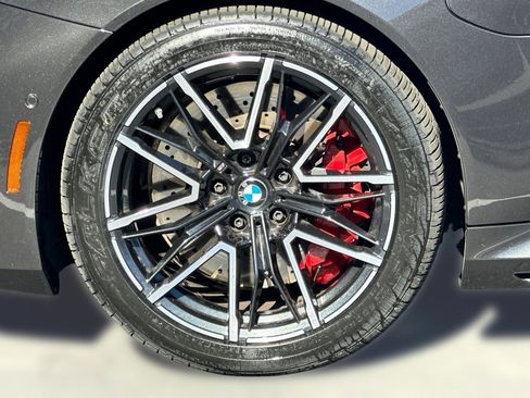 Used 2025 BMW M5 w/ Carbon Package image 10