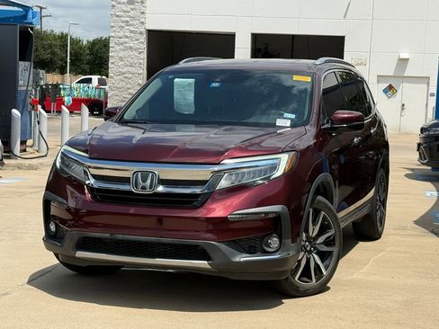 Used 2021 Honda Pilot Touring image 1