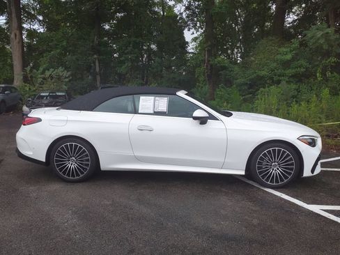 Certified 2024 Mercedes-Benz CLE 300 4MATIC Cabriolet image 8