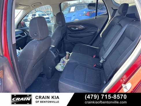Used 2018 GMC Terrain SLE image 30