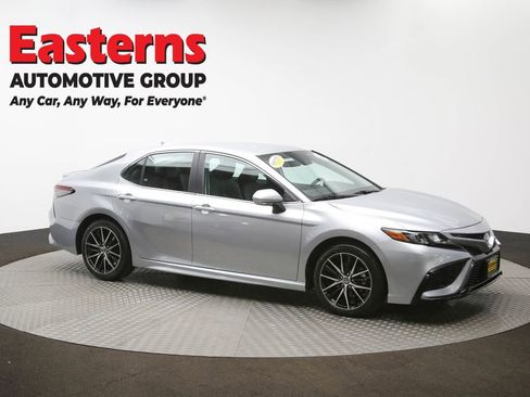 Used 2024 Toyota Camry SE FWD image 51
