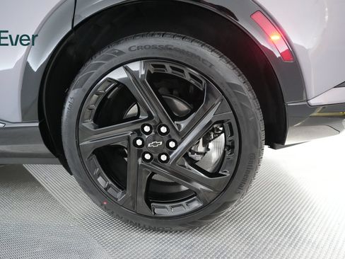 Used 2024 Chevrolet Equinox EV RS FWD image 21