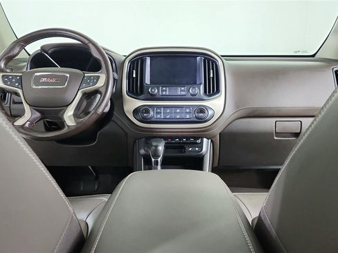 Used 2022 GMC Canyon Denali AWD/4WD image 14