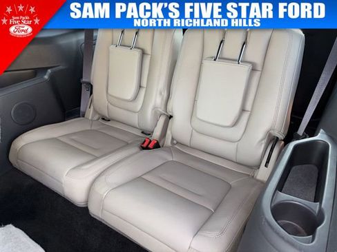 Used 2015 Ford Explorer XLT w/ Equipment Group 202A image 31