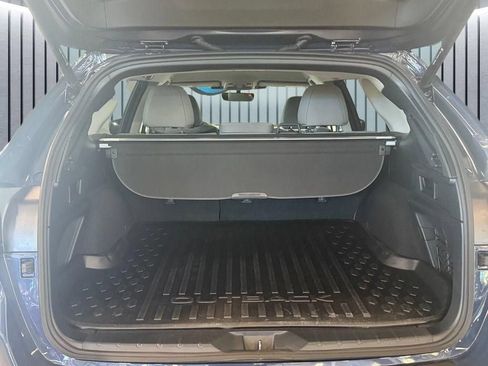 Used 2025 Subaru Outback Premium w/ Popular Package #1A AWD/4WD image 9
