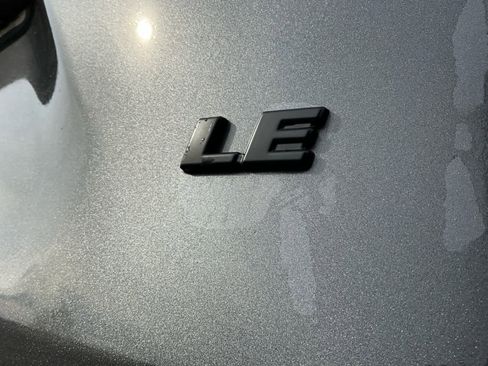 Used 2023 Toyota RAV4 LE image 18