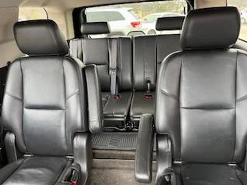 Used 2011 Chevrolet Tahoe LTZ image 35