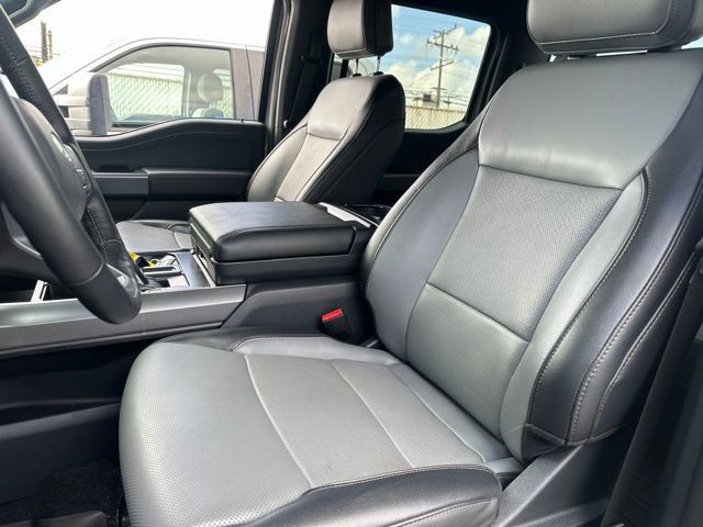 Used 2023 Ford F150 Lightning Lariat AWD/4WD image 11