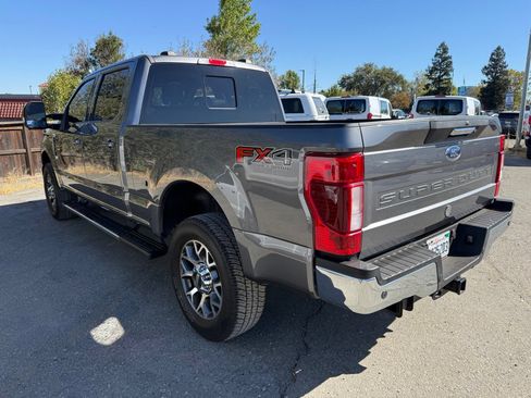 Used 2021 Ford F250 Lariat w/ Lariat Value Package AWD/4WD image 3