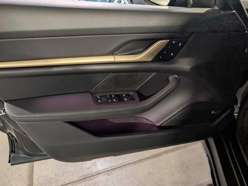 New 2026 Porsche Taycan 4 Cross Turismo image 19