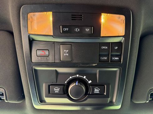 Used 2022 Toyota Tacoma TRD Pro AWD/4WD image 24