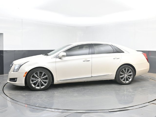 Used 2013 Cadillac XTS FWD image 6