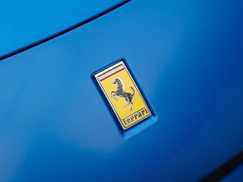 Used 2026 Ferrari Roma Spider RWD image 43